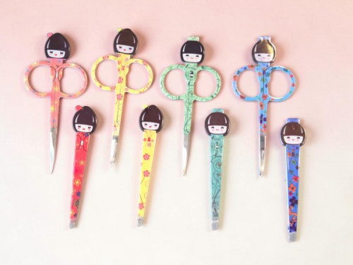 Kokeshi Cuties Scissors and Tweezers Set (assorted colors) (4 scissors + 4 tweezers)